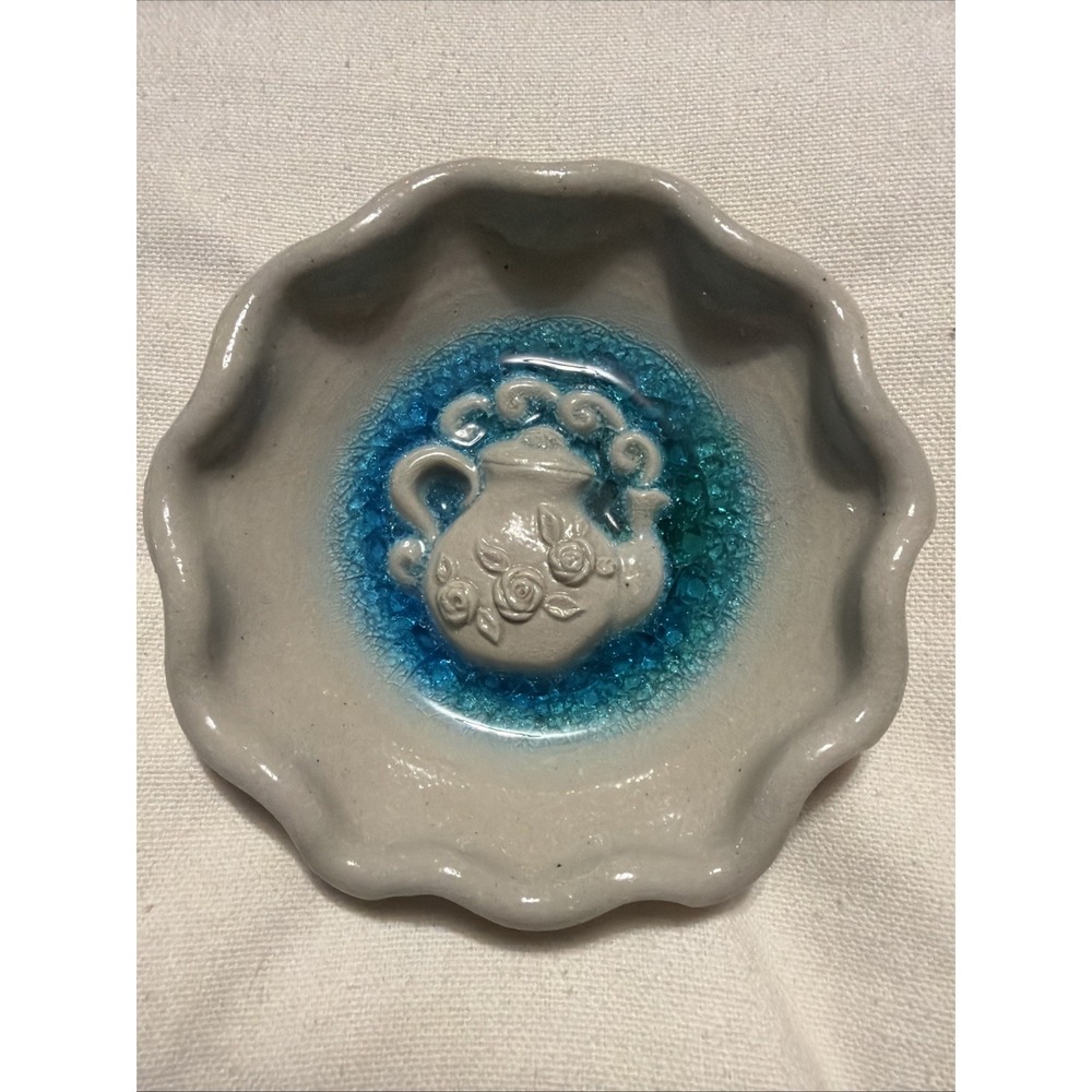 2014  Salmon Falls Stoneware Pottery Teapot Trinket Dish Sea Glass Geode Glass